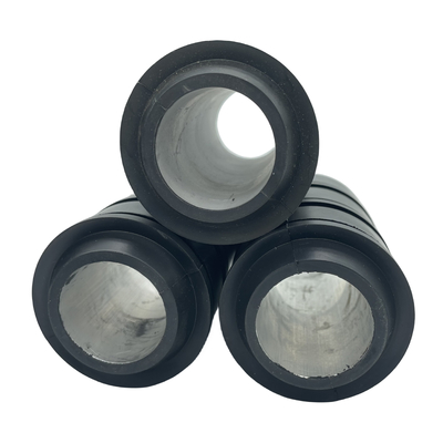 Mittlere Belastungen 10000psi 2 3/8" 2 7/8" 3 1/2" Aluminium- oder Stahlkern Kautschukölsatate Swabbecher für Ölbohrungen