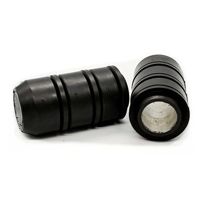 Mittlere Belastungen 10000psi 2 3/8" 2 7/8" 3 1/2" Aluminium- oder Stahlkern Kautschukölsatate Swabbecher für Ölbohrungen