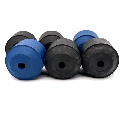 40 bis 60 Shore A 3/8" bis 5/8" H Ölspender Kautschuk schwarz und blau