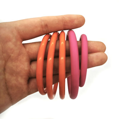 NBR-Gummi-O-Ringe mit 40~90 Shore A Härte, AS568-Standard und anpassbaren Größen für die Öl- und Gasindustrie