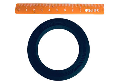 Widerstandsfähig gegen verschiedene Chemikalien und Lösungsmittel Hammer Union Siegel Temperatur -268C-250C -450°F bis 482°F Härte 40-90 Küste A